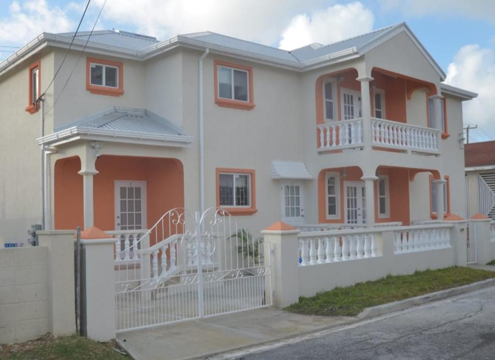 Ixoras Beach Apartments Saint Peter Exterior foto